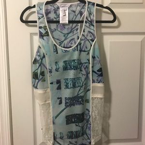 BCBG floral tank top! Worn once!